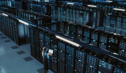 Od lamp do kwantów: gdzie naprawdę zaczęła się informatyka?