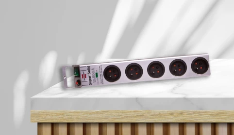 Super-Solid Brennenstuhl. Ochrona, która działa latami