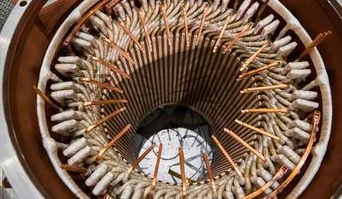 Brytyjski silnik YASA elektryczny z gęstością mocy 59 kW/kg