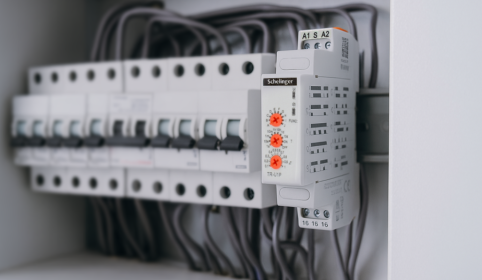 Czas pod kontrolą – jeden przekaźnik, dziesięć programów