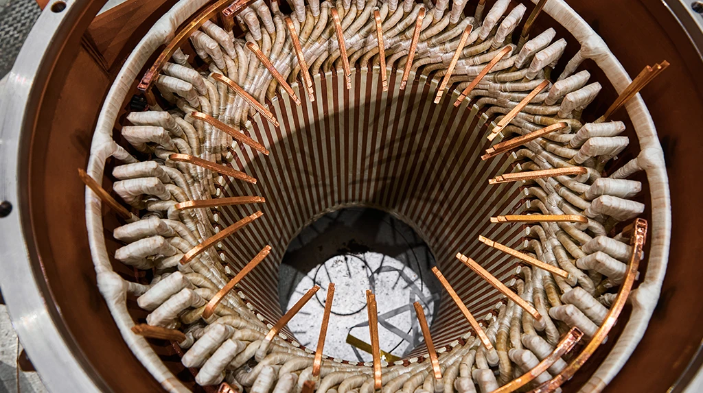 Brytyjski silnik YASA elektryczny z gęstością mocy 59 kW/kg