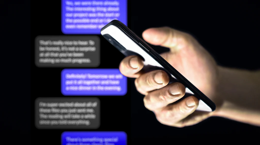 Chiny szykują restrykcyjne regulacje dla chatbotów AI