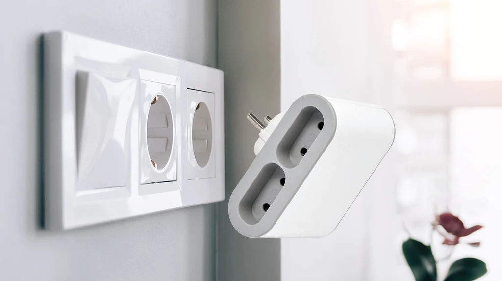 Koniec walki o gniazdko – poznaj HELMO 4×2P