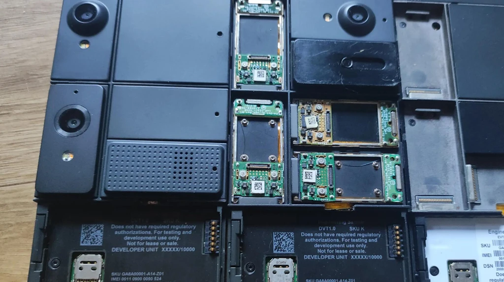 Telefon z wymiennymi modułami?