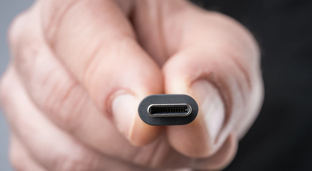 Unia Europejska wprowadza wspólny standard zasilaczy od 2028 roku