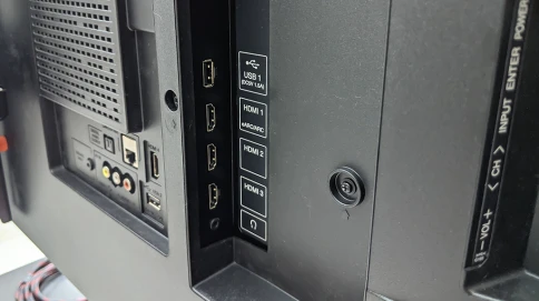 Jedno niepozorne gniazdo, dziesiątki możliwości