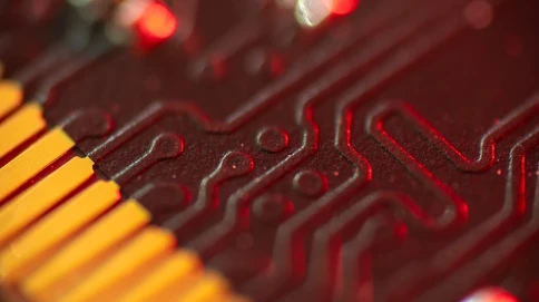 Nowy chip pamięci, który rzuca wyzwanie 700 stopniom Celsjusza