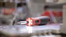 Wiha speedE. Najmocniejszy kieszonkowy pomocnik instalatora