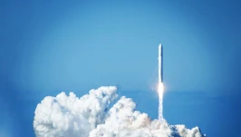 Falcon 9 wynosi polskie satelity wojskowe. Historyczny krok w stronę niezależności orbitalnej