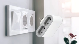 Praktyczny rozgałęźnik HELMO 4×2P do codziennych zastosowań