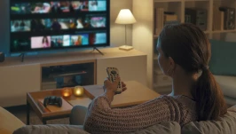 Smart TV na podsłuchu. Kto i po co wykorzystuje Twoje łącze?